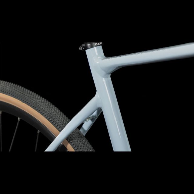 CUBE Nuroad Gravel-pyörä